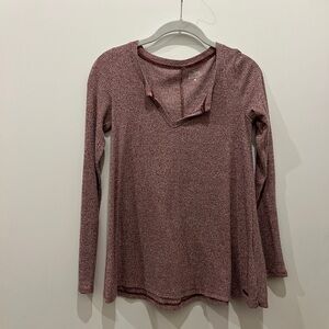 Hollister long sleeve ribbed V-neck top